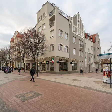 Victus Apartamenty, Cassino * Sopot