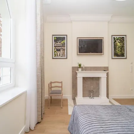 Elegant Victus Close To The By Renters Διαμέρισμα Σόποτ