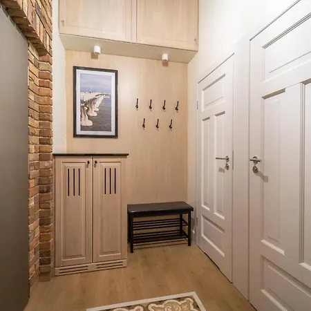 Elegant Victus Close To The By Renters Апартаменты Сопот